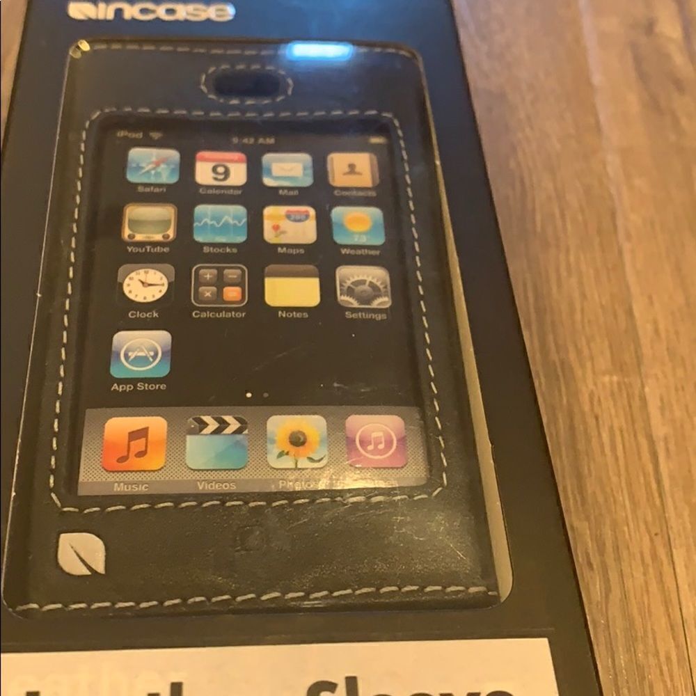 Leather case - Picture 2 of 5